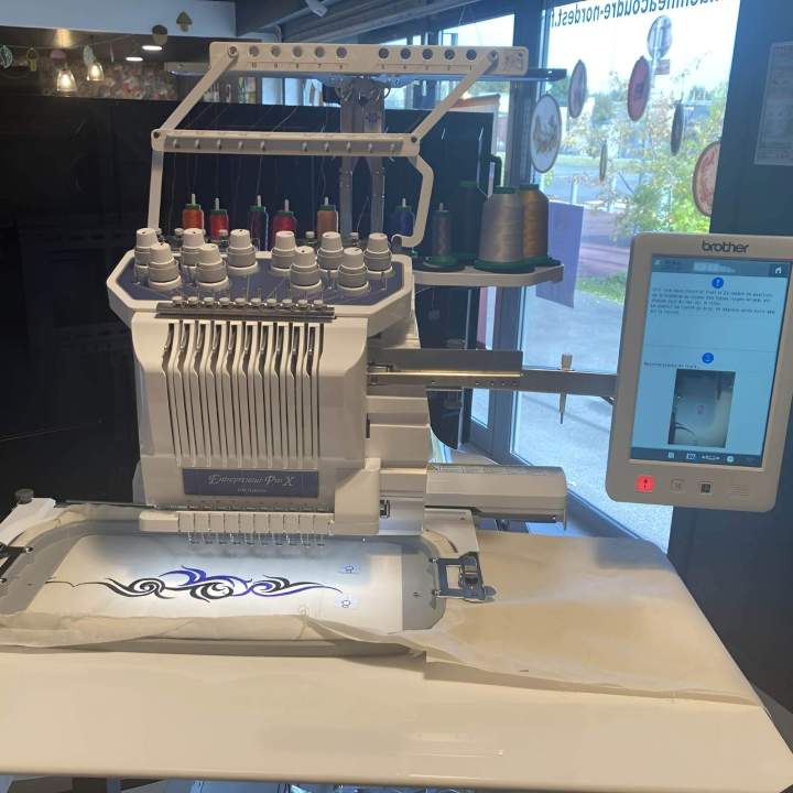 Brodeuse professionnelle Marly