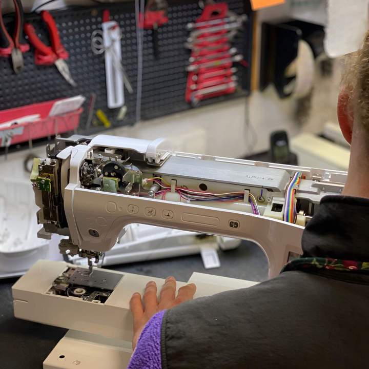 Révision et réparation de machines à coudre Marly