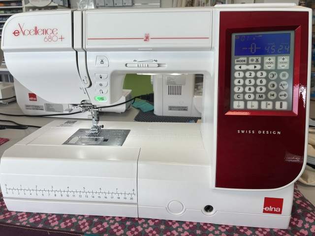 Machine à coudre Elna 2