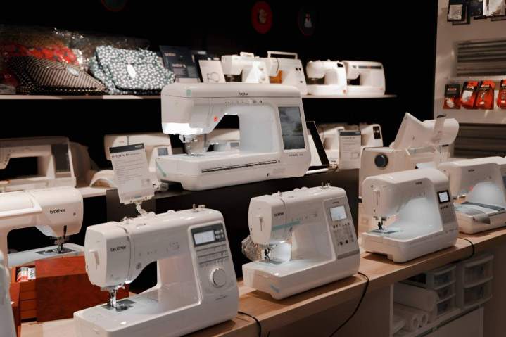 Machines à broder, conseils et assistance.